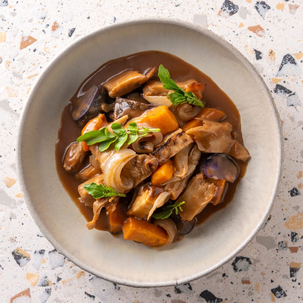 Mijoté végétarien aux légumes d’hiver, à la Kriek et au sirop de Liège